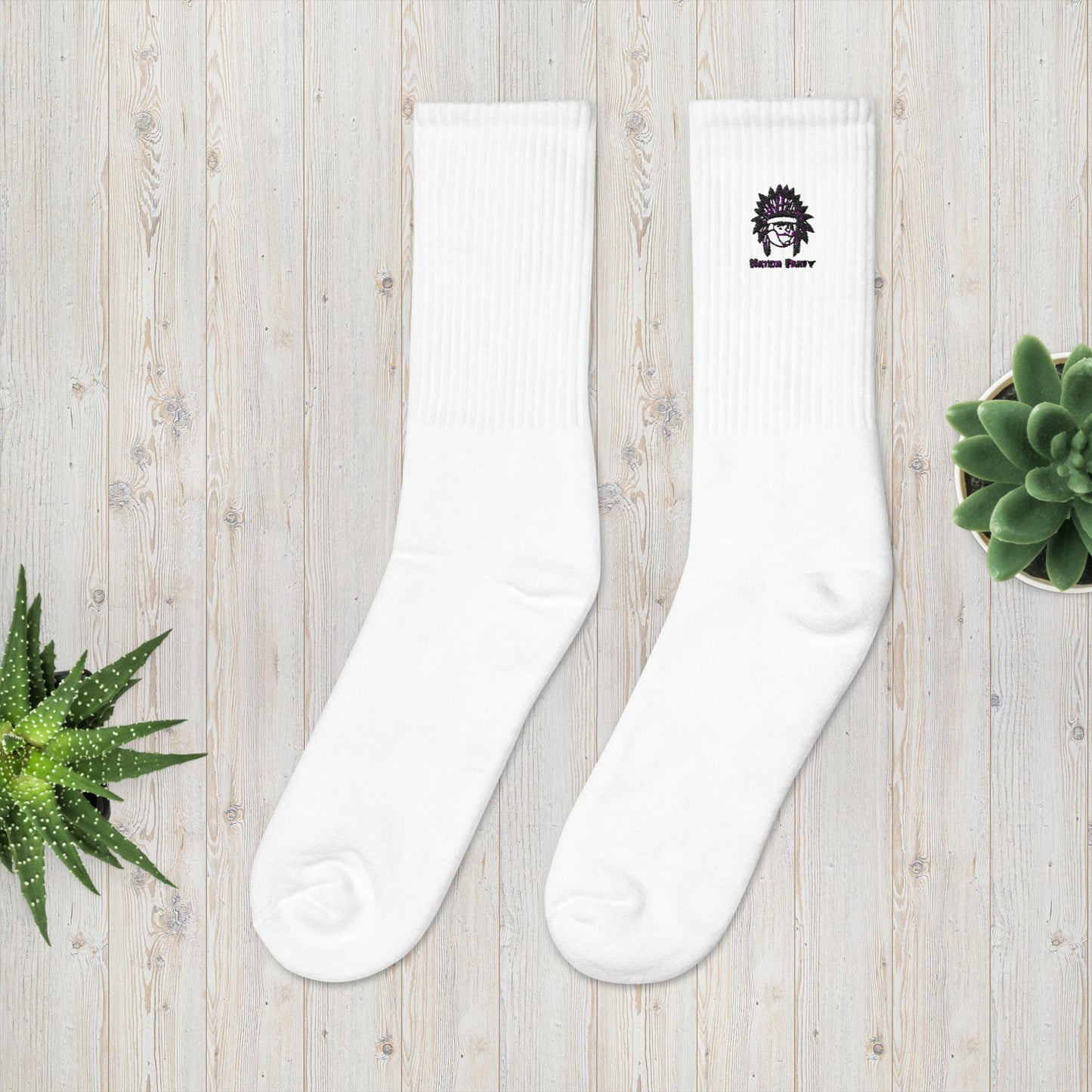 Nation Party Collective - Embroidered socks